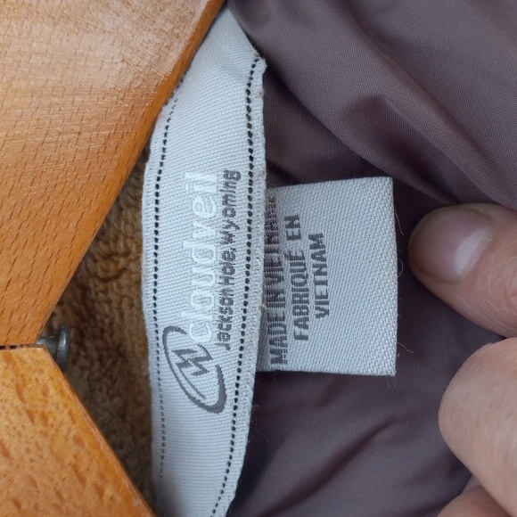 Cloudveil USA Primaloft Women's Lightweight Puffer Jacket Size M Excel. Cond. - Picture 9 of 16